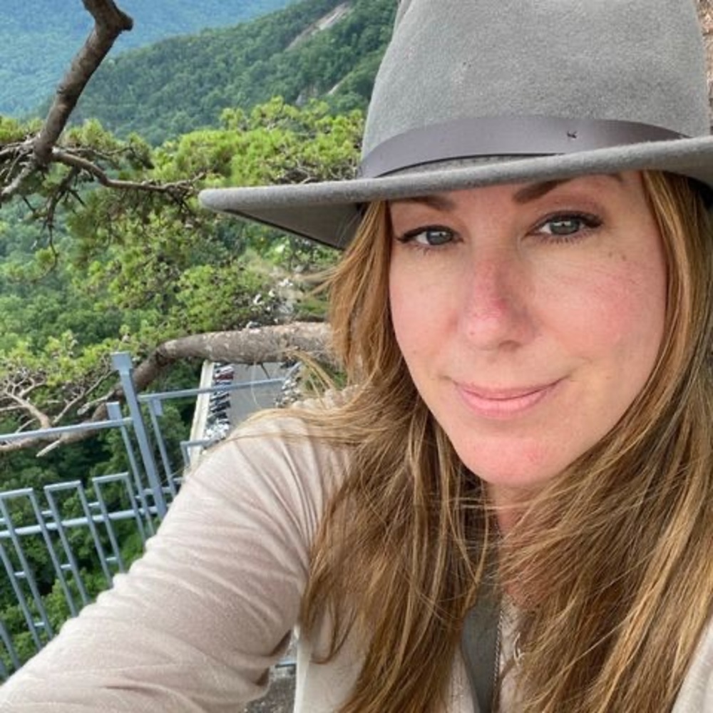 Meet your Posher, Christina